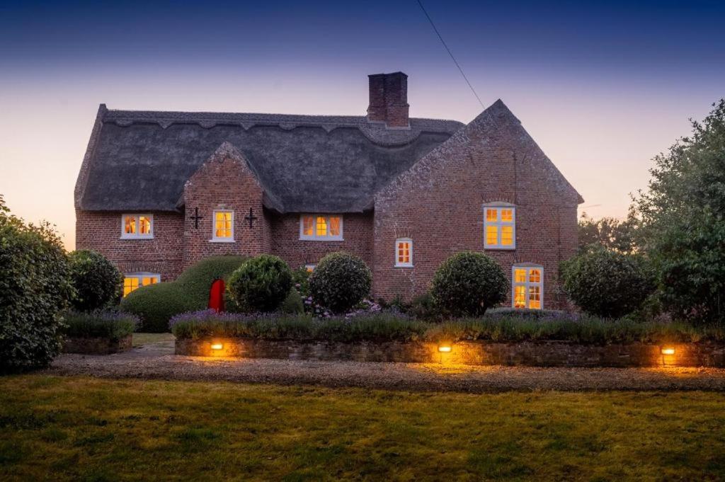 Old Hall Country Breaks Tilney All Saints Chambre photo